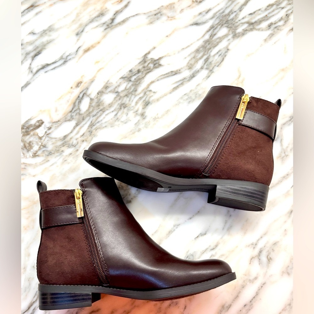 New! Tommy Hilfiger Womens Inella Faux Leather Almond Toe Booties - Picture 2 of 15
